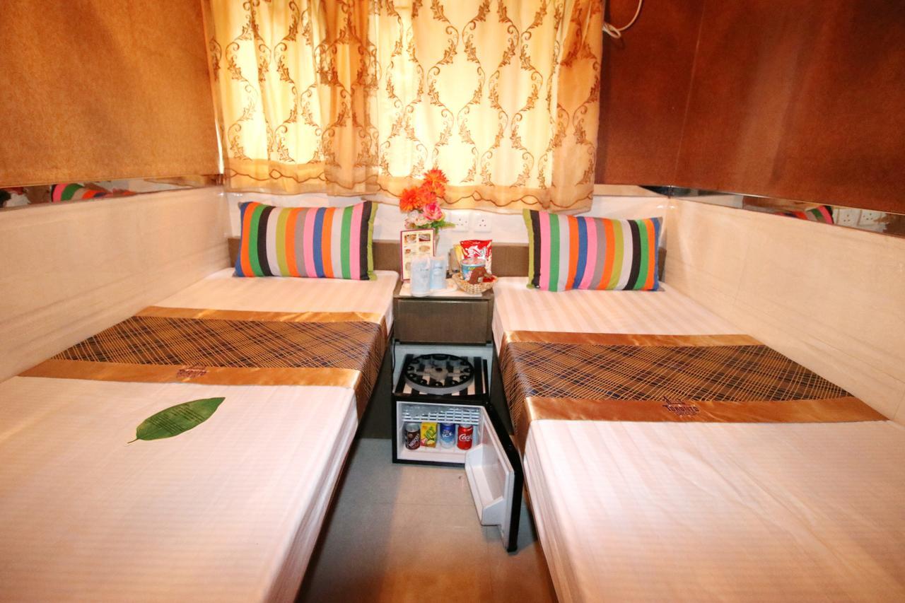 Temple Street Hotel Kaulung Kültér fotó